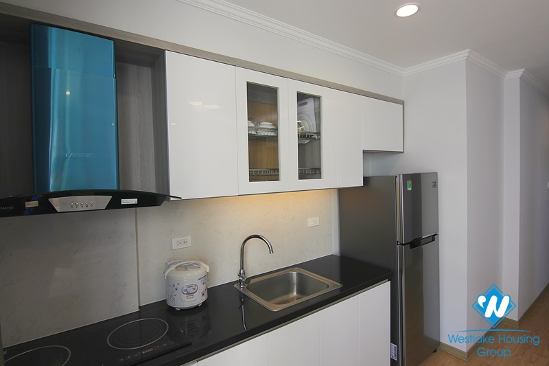 Bright 1-bedroom apartment on Kim Ma Str.